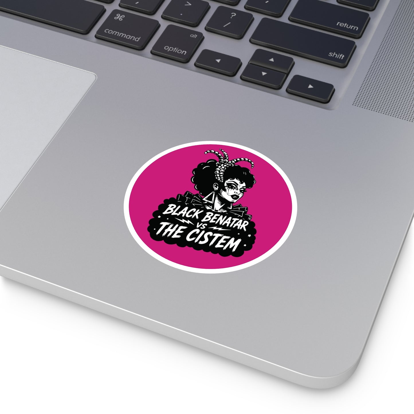 Black Benatar vs The Cistem Round Sticker pnk (Indoor/Outdoor)