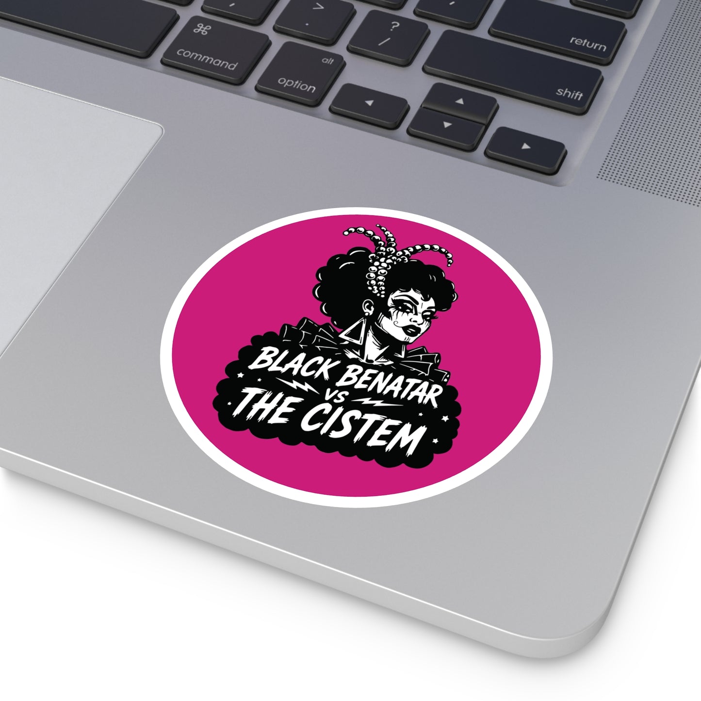 Black Benatar vs The Cistem Round Sticker pnk (Indoor/Outdoor)